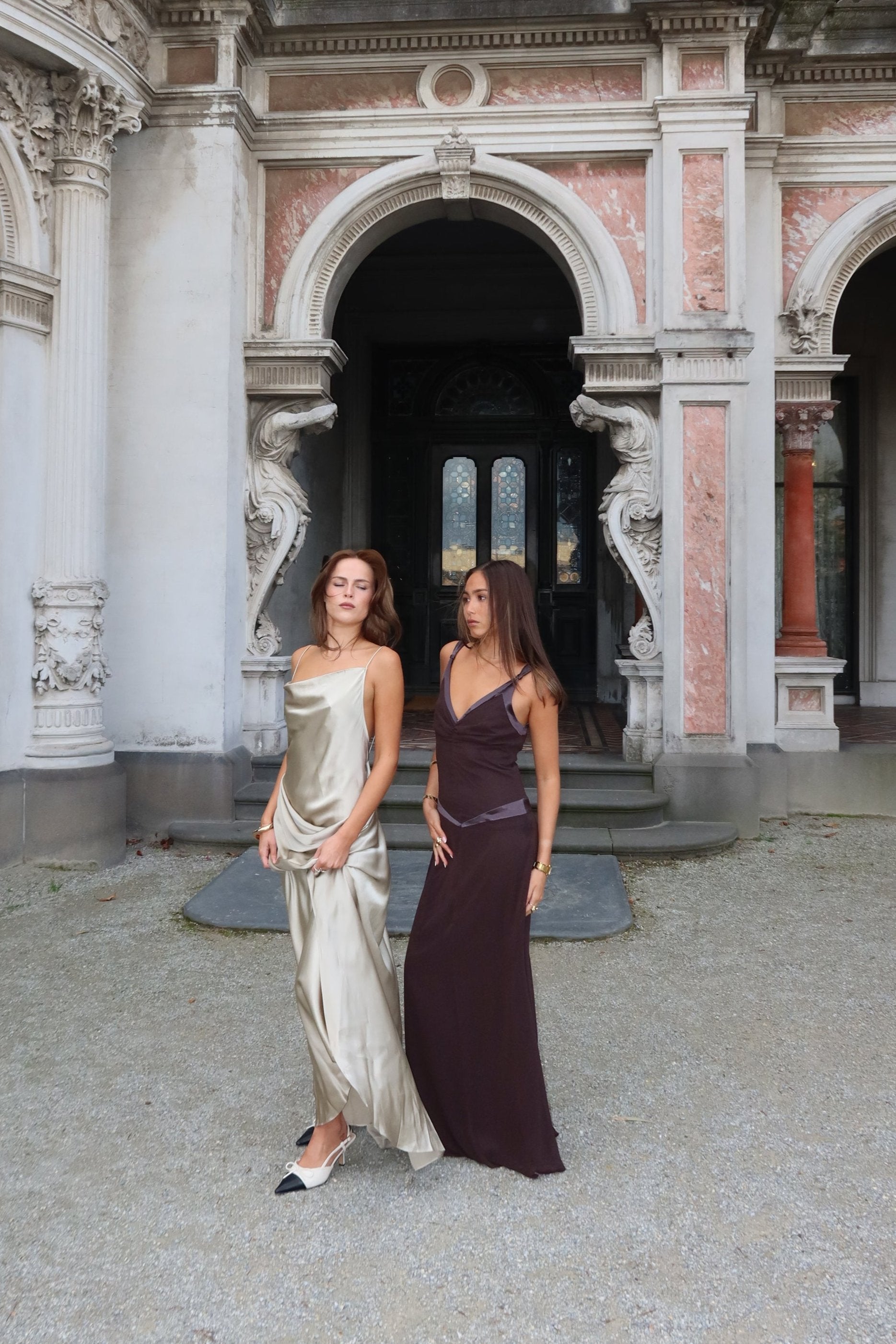 vera wang drop waist dress blair The iconic Vera Wang dress as seen on Blair Waldorf in Gossip Girl
